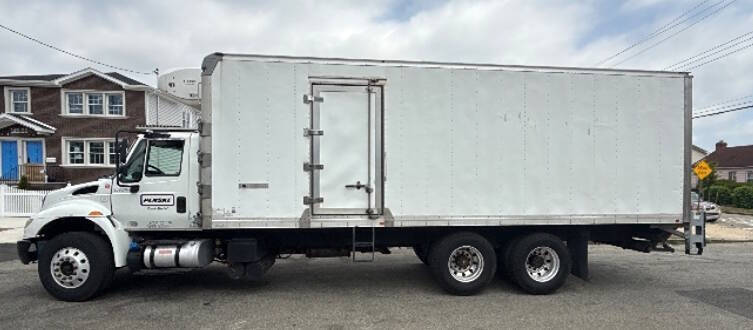 2017 International DuraStar 4400