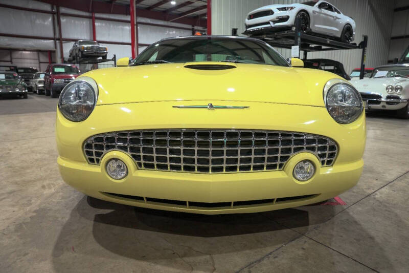 2002 Ford Thunderbird Deluxe