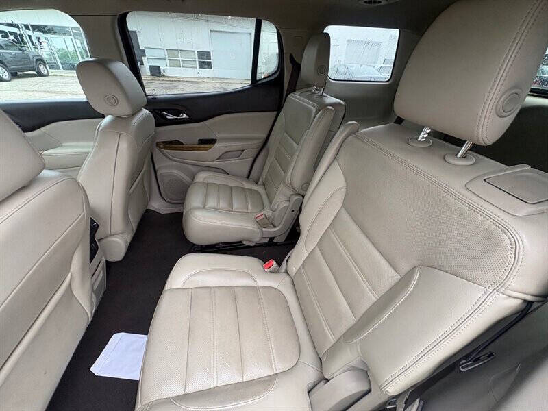 2017 GMC Acadia Denali