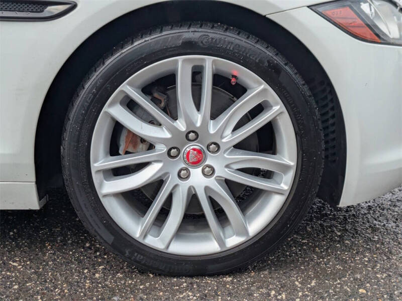 2017 Jaguar XF 35t Premium