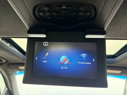 2017 Cadillac Escalade Platinum