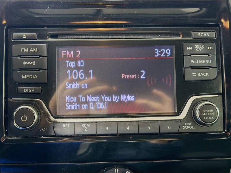 2017 Nissan Versa 1.6 SV