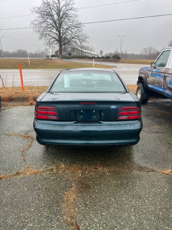1995 Ford Mustang