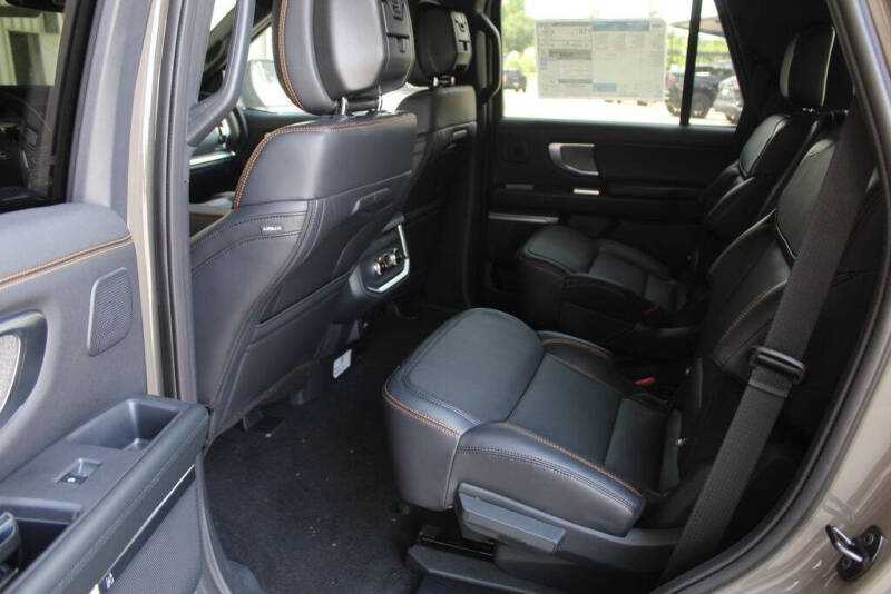 2027 Ford Expedition Tremor