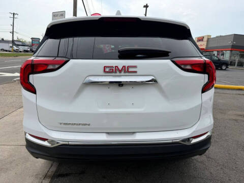 2020 GMC Terrain SLT
