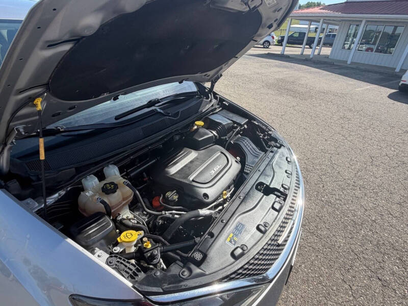 2017 Chrysler Pacifica Touring
