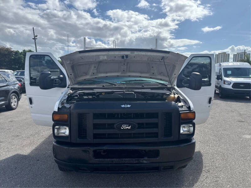 2012 Ford E-Series E-250