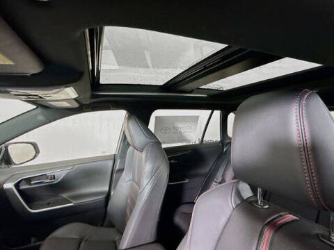 2025 Toyota RAV4 Plug-in Hybrid XSE