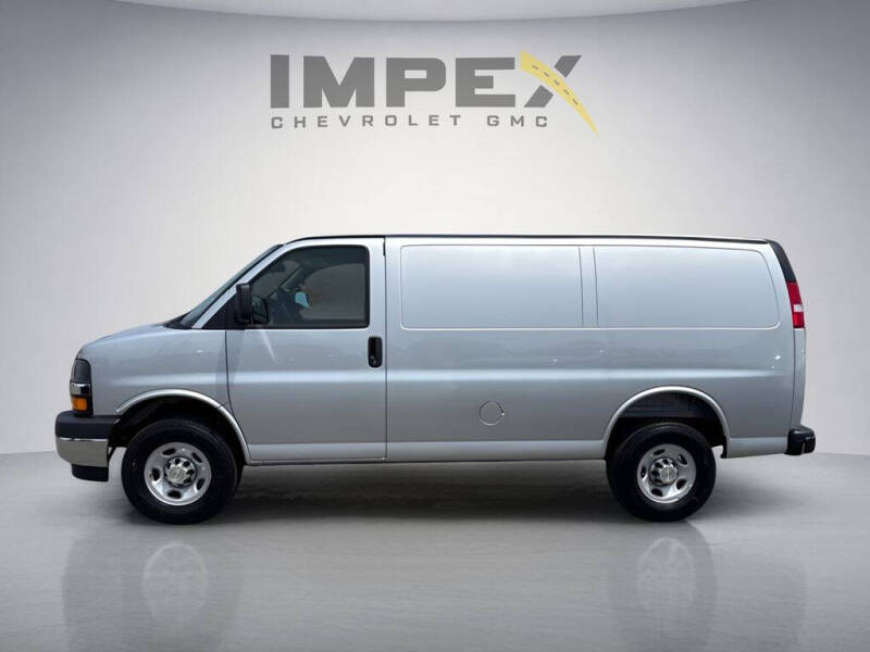 2026 Chevrolet Express 2500