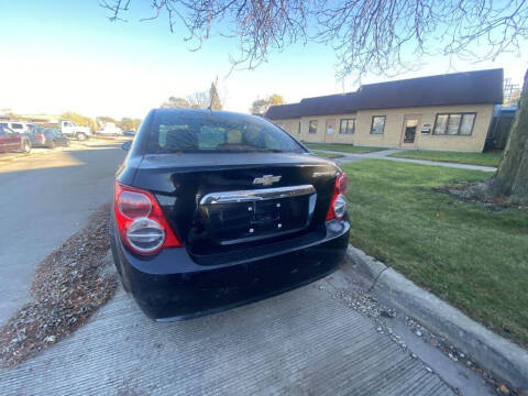 2013 Chevrolet Sonic LT Auto