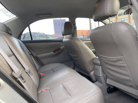 2003 Toyota Corolla LE