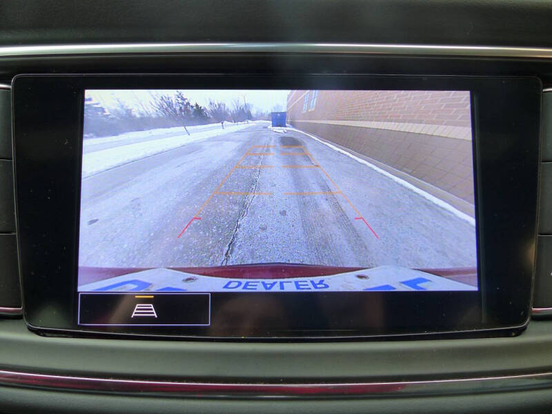 2022 Buick Enclave Essence