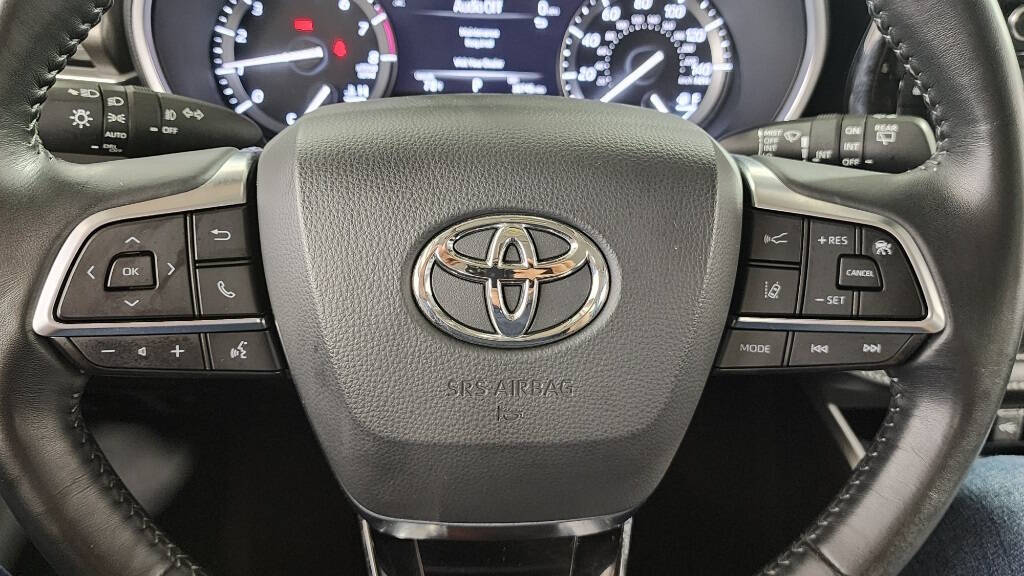 2020 Toyota Highlander for sale at NJ Car Buyer in Jersey City, NJ