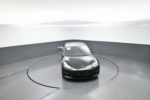 2019 Tesla Model 3 Mid Range