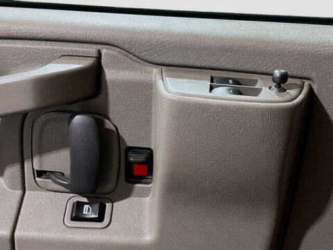 2024 Chevrolet Express 2500