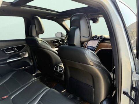 2023 Mercedes-Benz GLC GLC 300