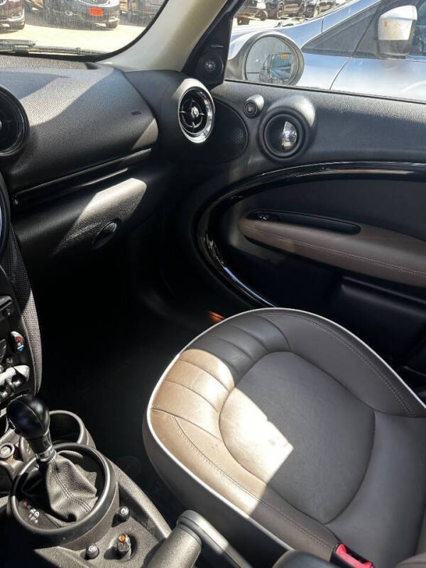 2016 MINI Countryman Cooper
