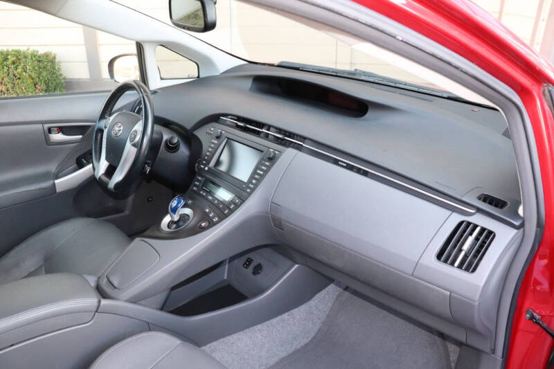 2010 Toyota Prius IV