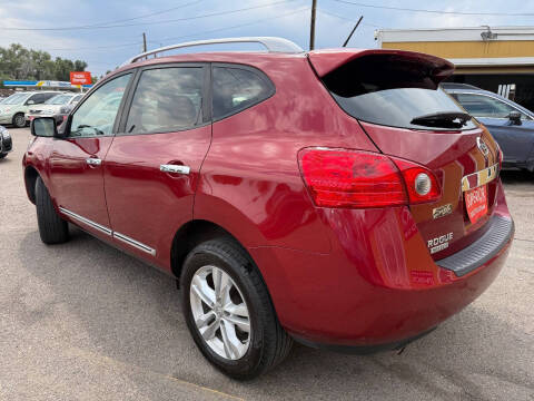 2015 Nissan Rogue Select S