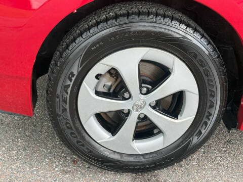 2012 Toyota Prius Two
