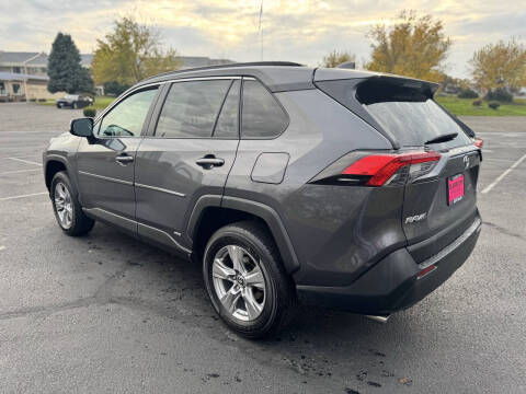 2024 Toyota RAV4 Hybrid LE