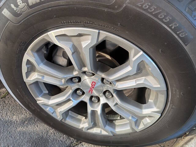 2022 GMC Yukon XL SLE