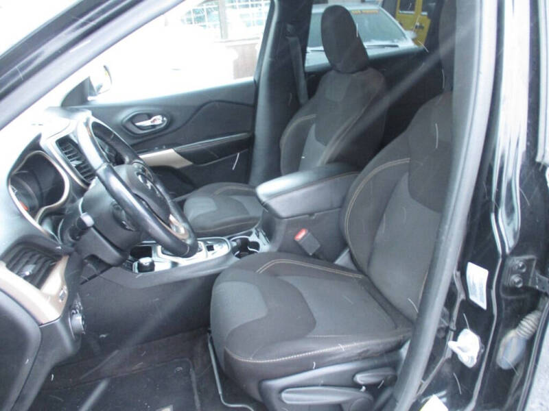 2017 Jeep Cherokee Latitude