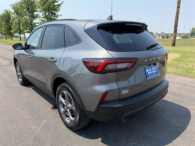 2025 Ford Escape ST-Line