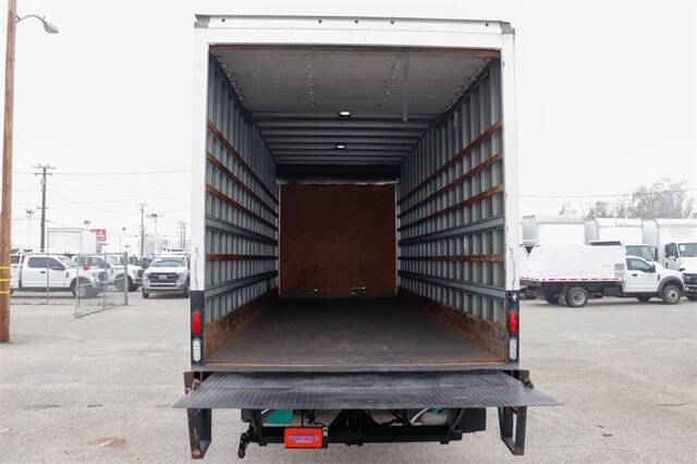 2018 International DuraStar 4300