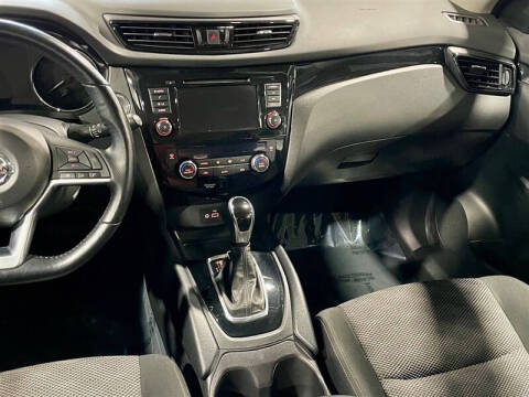 2021 Nissan Rogue Sport SV