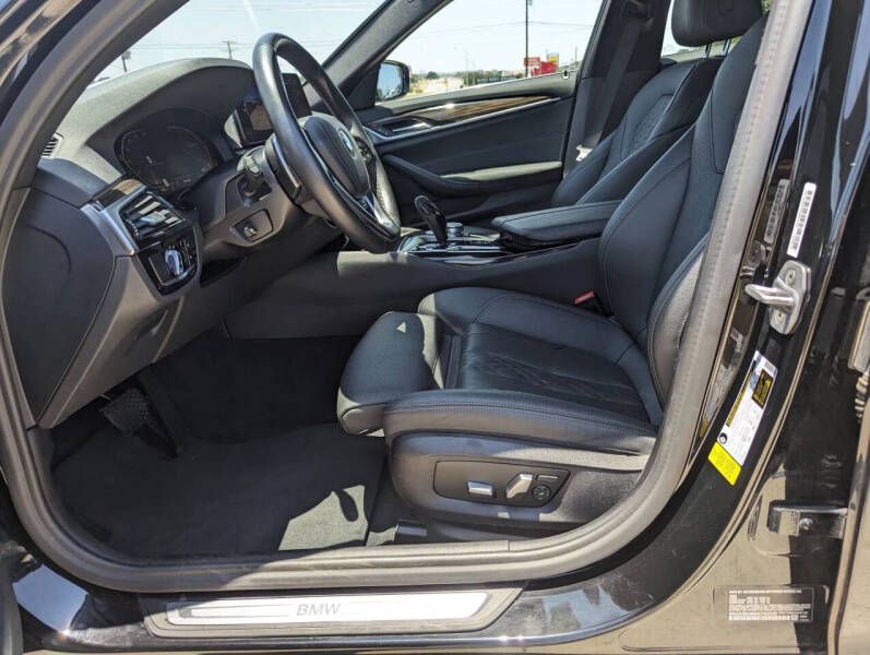 2021 BMW 5 Series 530i