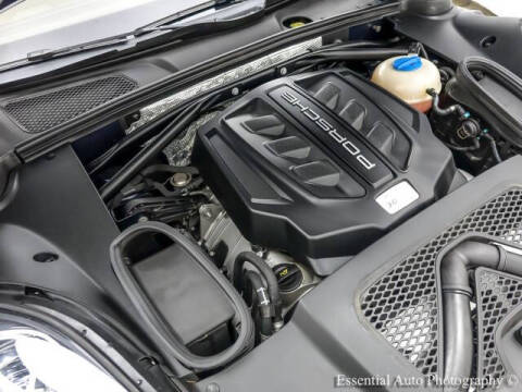 2017 Porsche Macan S
