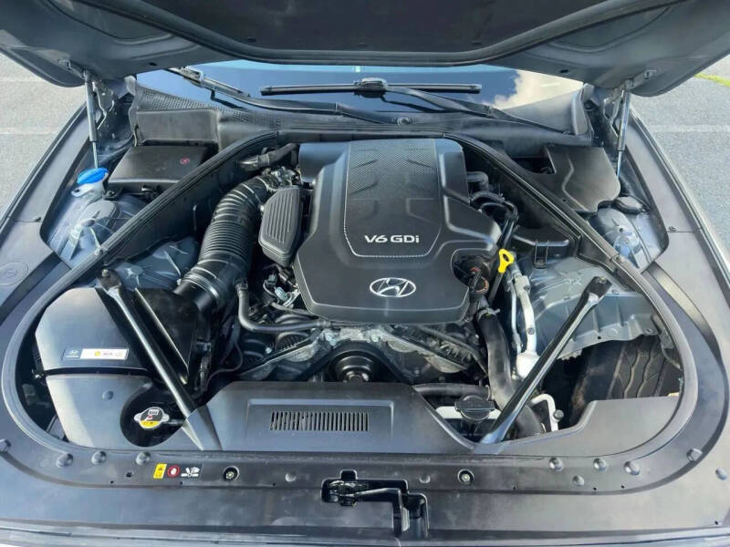 2015 Hyundai Genesis