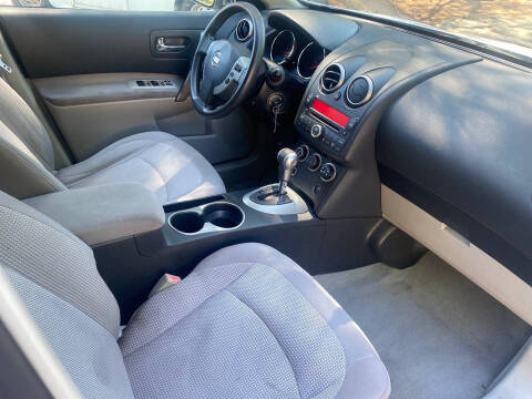 2010 Nissan Rogue S Krom