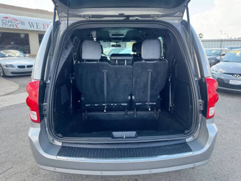 2015 Dodge Grand Caravan R/T