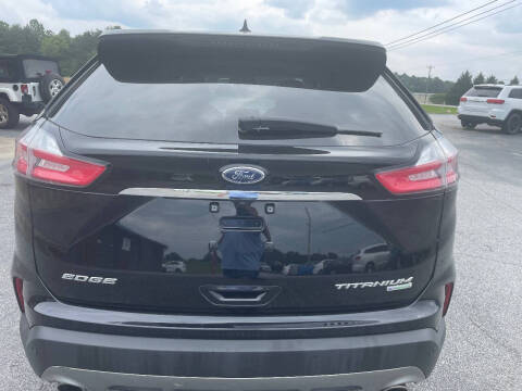 2019 Ford Edge Titanium