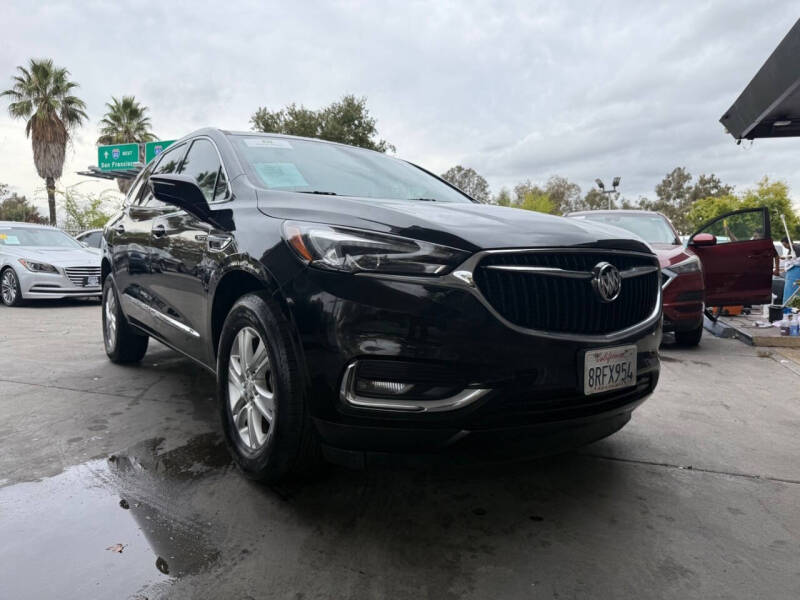 2020 Buick Enclave Essence