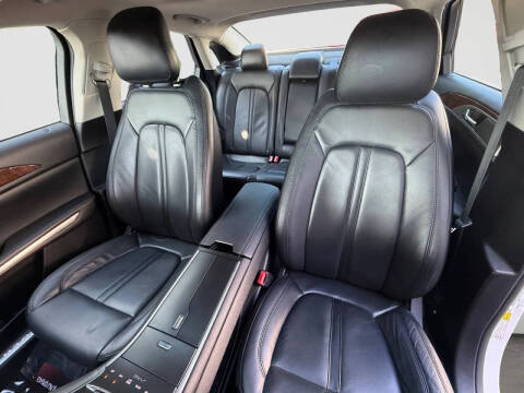 2015 Lincoln MKZ