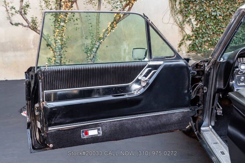 1965 Ford Thunderbird