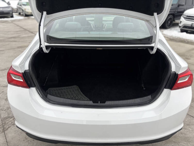 2017 Chevrolet Malibu LT