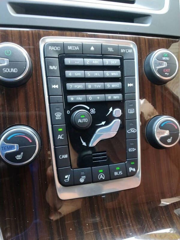 2015 Volvo V60 T5 Drive-E Platinum