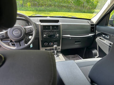 2012 Jeep Liberty Arctic
