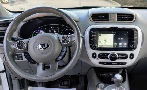 2015 Kia Soul EV +