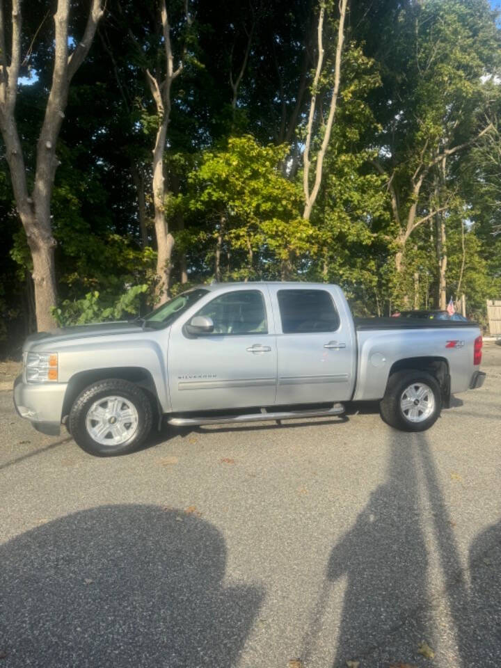 2013 Chevrolet Silverado 1500 for sale at Taktak Auto Group in Tewksbury, MA