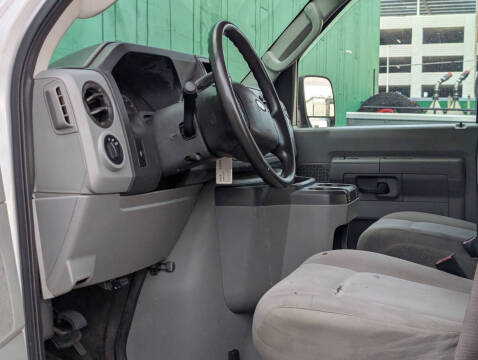 2014 Ford E-Series E-250