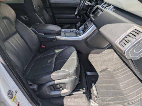 2017 Land Rover Range Rover Sport SE