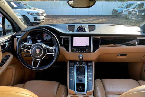 2017 Porsche Macan S