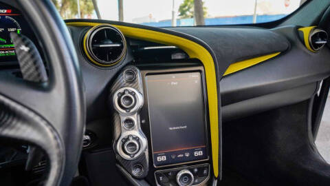 2021 McLaren 720S Spider Performance