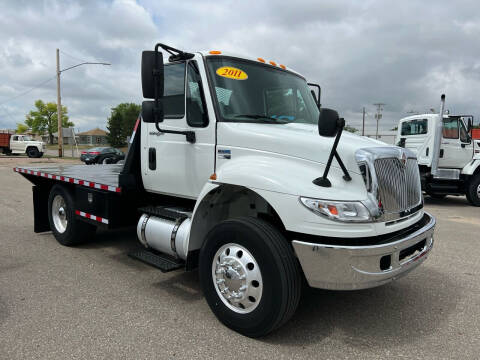 2011 IHC 4400 W/12' Flatbed