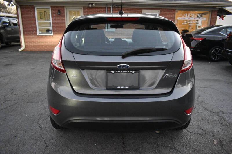 2015 Ford Fiesta SE